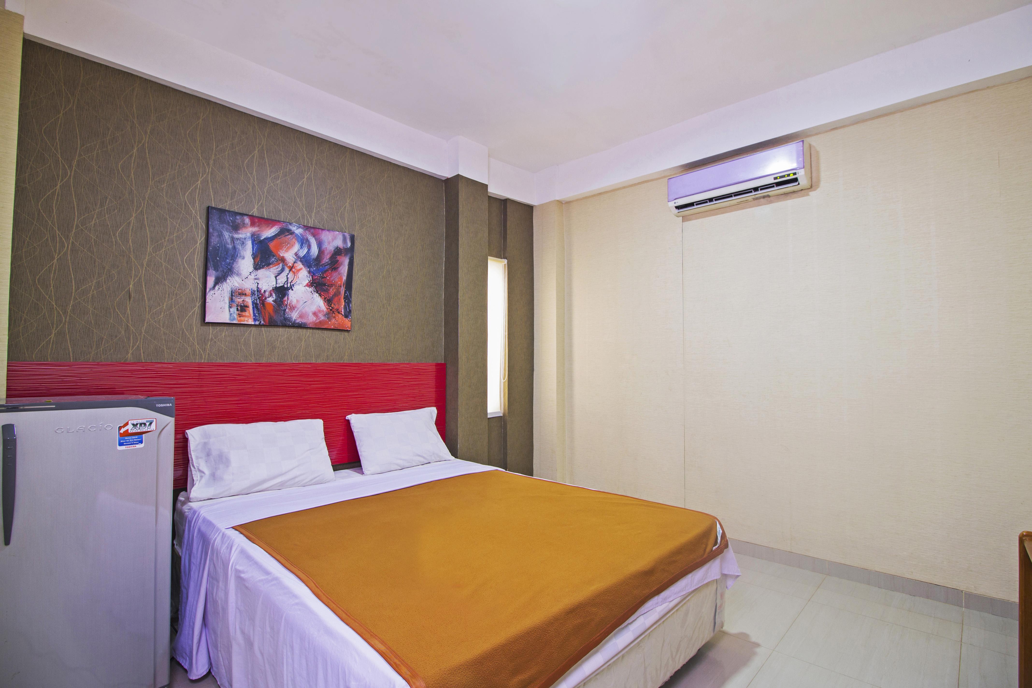 מלון ג'קרטה Reddoorz Near Cilandak Town Square מראה חיצוני תמונה